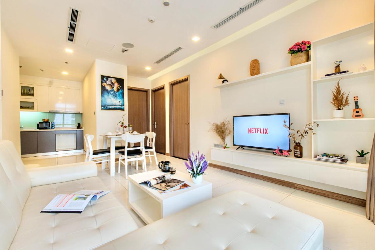 Mott Haven Apart - Vinhomes Central Park, Landmark 81 Area & Ice Rink Хошимін Екстер'єр фото