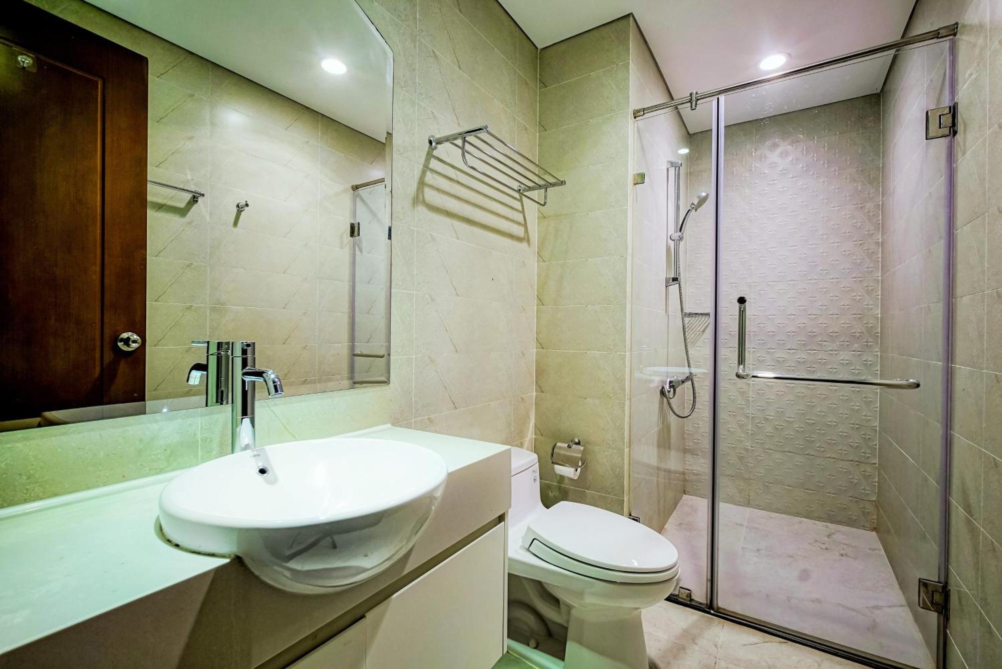 Mott Haven Apart - Vinhomes Central Park, Landmark 81 Area & Ice Rink Хошимін Екстер'єр фото